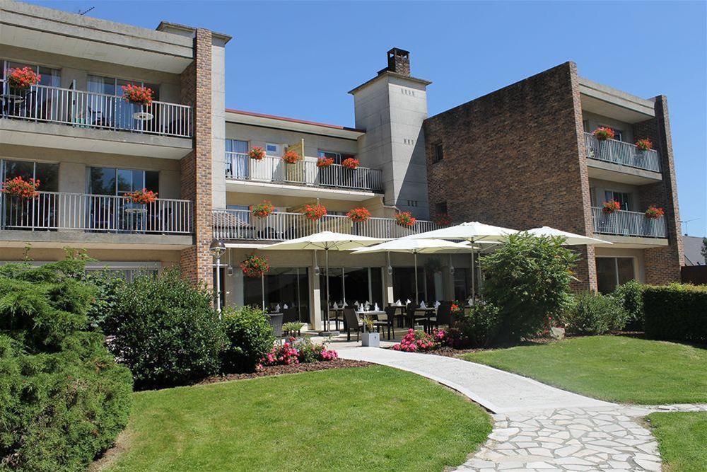 Logis Hotel & Restaurant - Le Relais De Montigny Montigny  Exterior photo